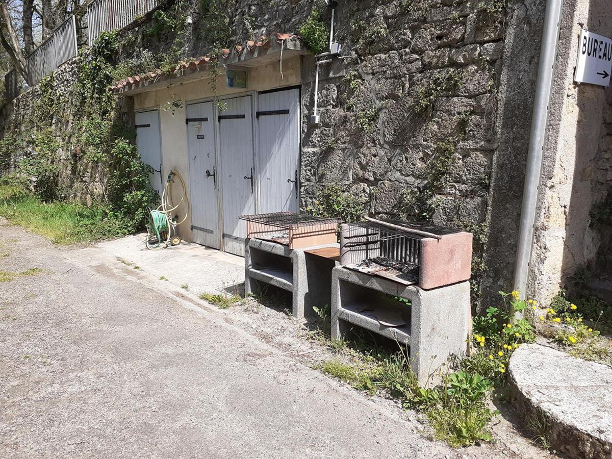 Le Moulin De Saleth Hotel Saint-Antonin Exterior photo
