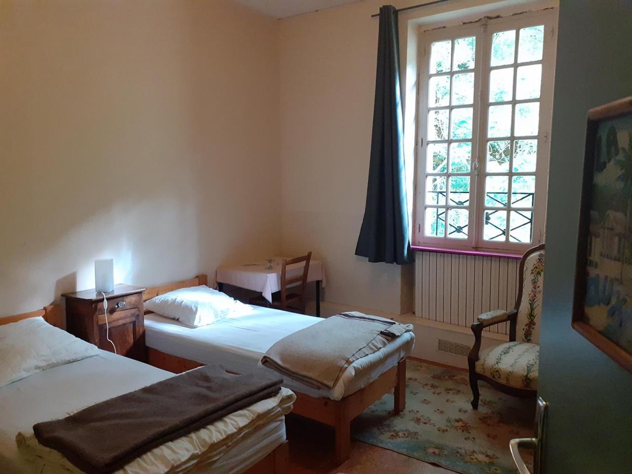 Le Moulin De Saleth Hotel Saint-Antonin Room photo