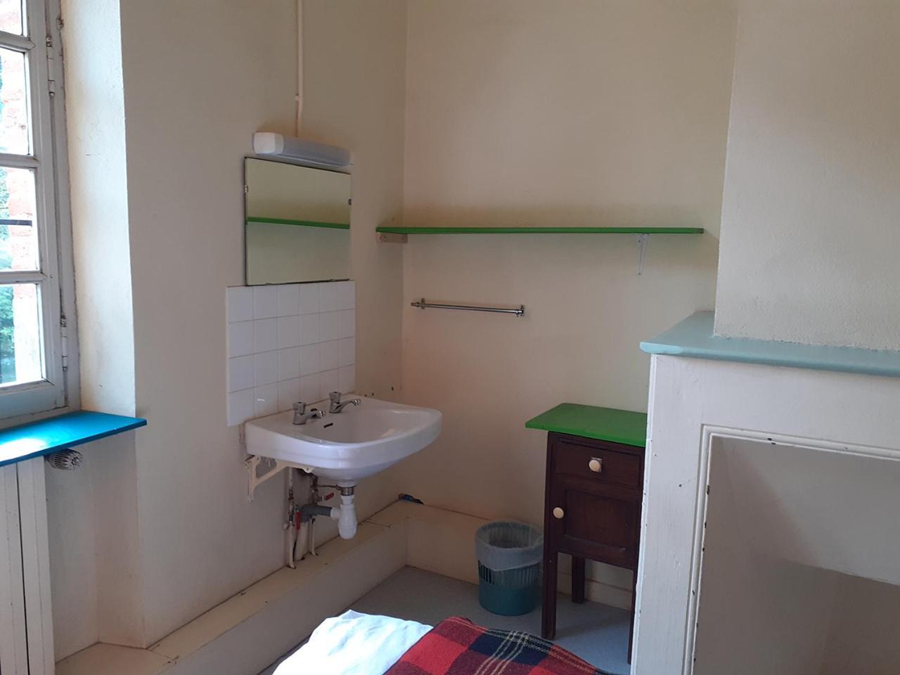 Le Moulin De Saleth Hotel Saint-Antonin Room photo