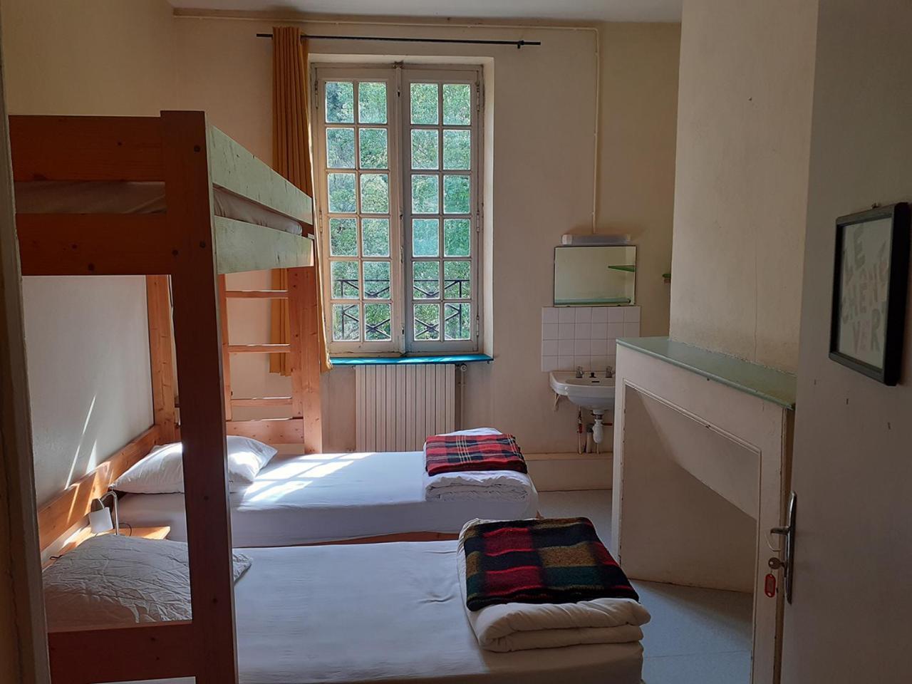 Le Moulin De Saleth Hotel Saint-Antonin Room photo