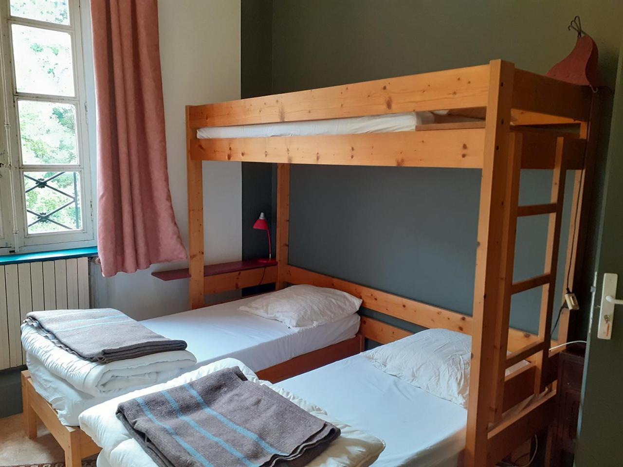 Le Moulin De Saleth Hotel Saint-Antonin Room photo